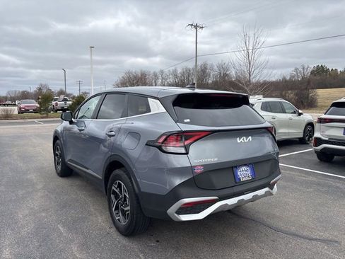 Used 2025 Kia Sportage LX image 8