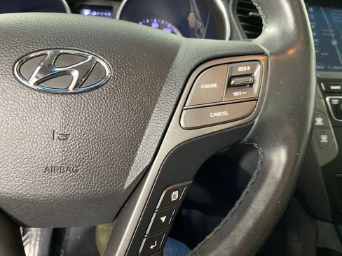 Used 2018 Hyundai Santa Fe Sport w/ Cargo Package image 16