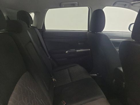 Used 2021 Mitsubishi Outlander Sport SE FWD image 19