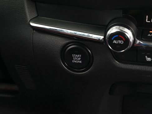 Certified 2024 MAZDA CX-30 AWD 2.5 S w/ Preferred Package image 32