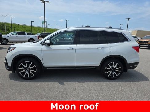 Used 2022 Honda Pilot Elite image 2