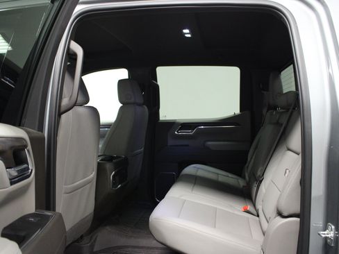 Used 2025 GMC Sierra 1500 SLT w/ SLT Premium Plus Package AWD/4WD image 13