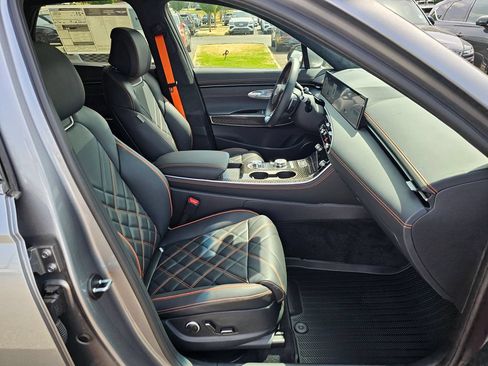 New 2026 Genesis GV70 3.5T Sport Prestige AWD/4WD image 29
