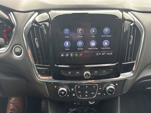 Used 2023 Chevrolet Traverse High Country image 15