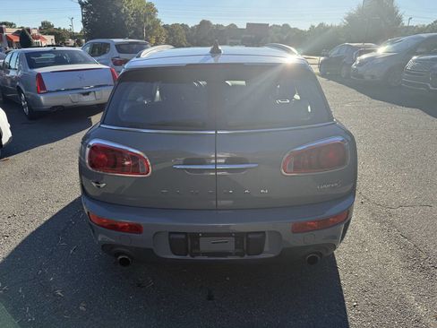 Used 2017 MINI Cooper Clubman S image 6