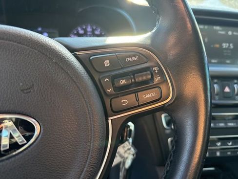 Used 2018 Kia Optima S w/ Panoramic Sunroof Package image 20