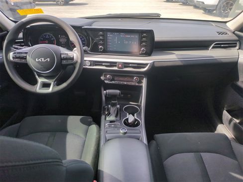 Used 2022 Kia K5 LXS image 16