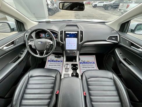Used 2024 Ford Edge SEL image 2