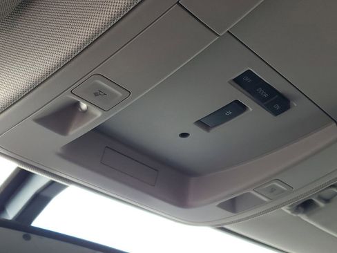 Certified 2018 GMC Sierra 2500 SLT w/ Duramax Plus Package image 22