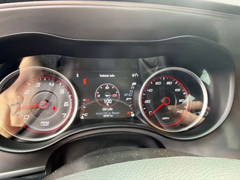 Used 2023 Dodge Charger SXT RWD image 11
