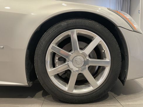 Used 2006 Cadillac XLR RWD image 10