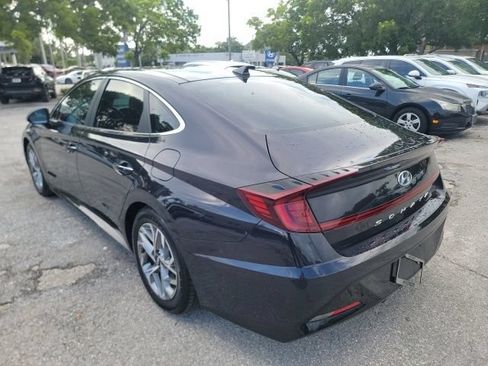 Certified 2023 Hyundai Sonata SEL w/ Convenience Package FWD image 3