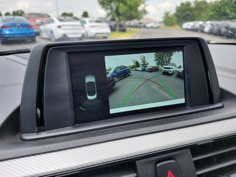 Used 2019 BMW 230i xDrive Convertible AWD/4WD image 19