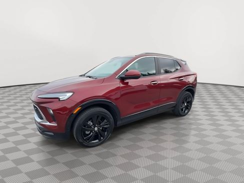 Used 2024 Buick Encore GX Sport Touring AWD/4WD image 4