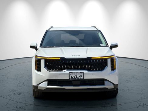 New 2026 Kia Carnival EX FWD image 9
