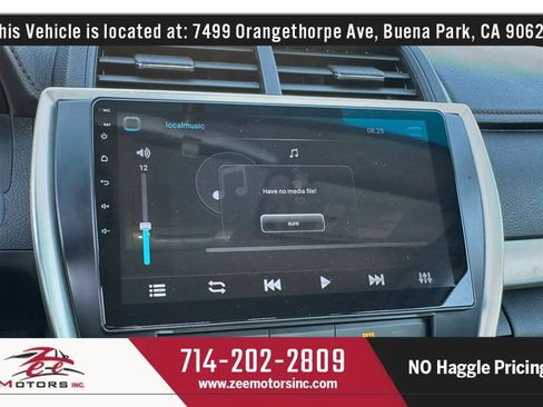 Used 2017 Toyota Camry SE FWD image 30