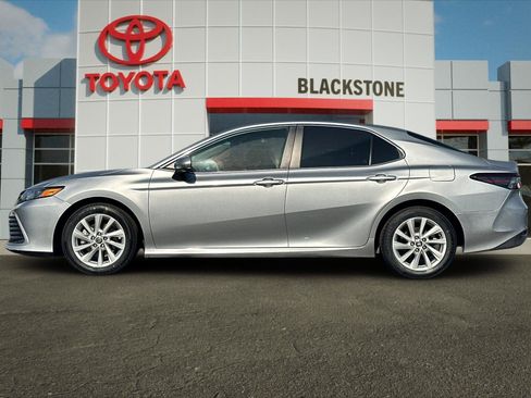 Certified 2024 Toyota Camry LE FWD image 6
