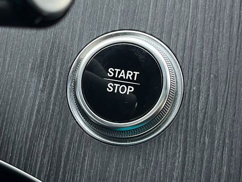 Used 2023 Mercedes-Benz EQE 500 4MATIC Sedan image 41