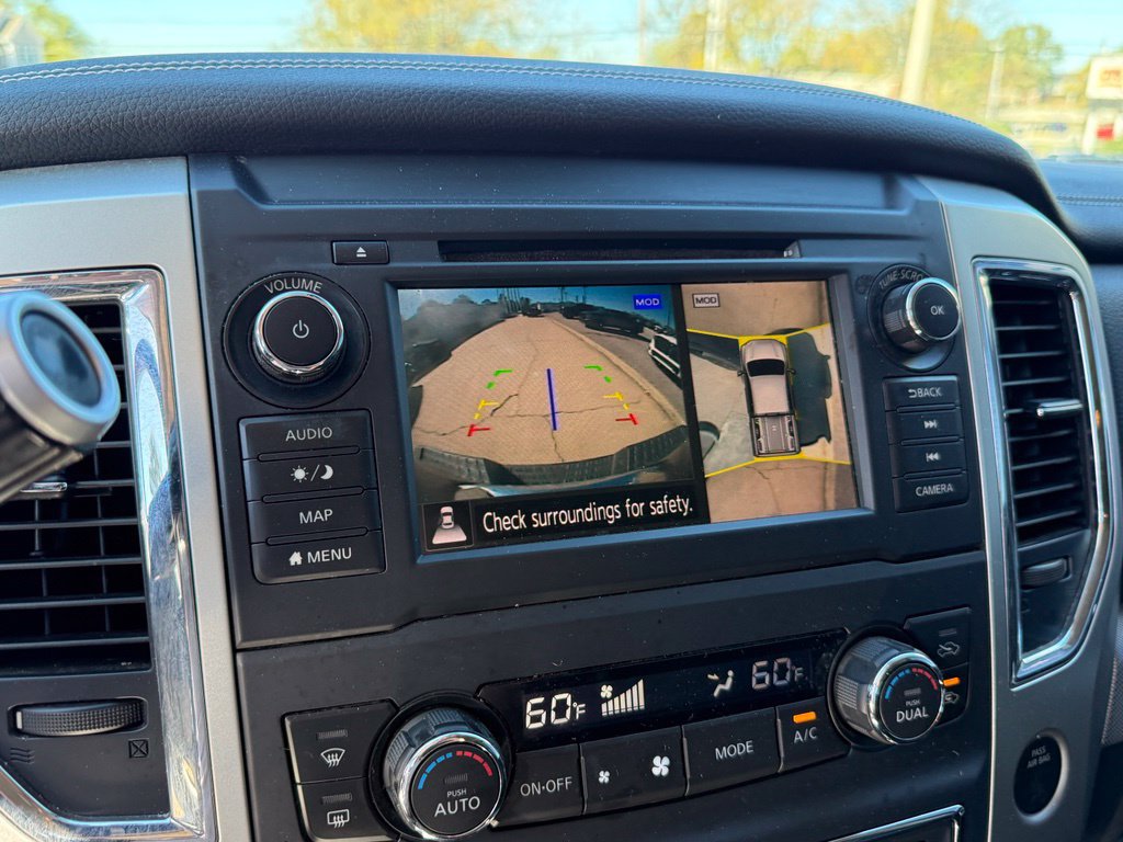 Used 2019 Nissan Titan PRO-4X w/ Pro-4x Convenience Package AWD/4WD image 21