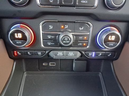 Certified 2022 Chevrolet Tahoe High Country image 51