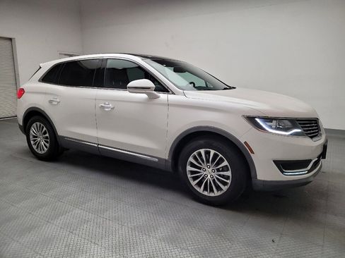 Used 2016 Lincoln MKX Select w/ Select Plus Package image 11