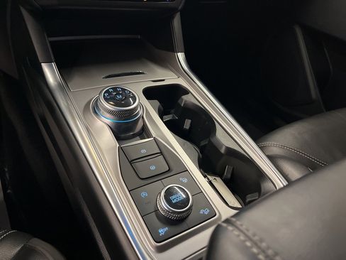 Used 2020 Ford Explorer ST w/ ST Street Pack image 29