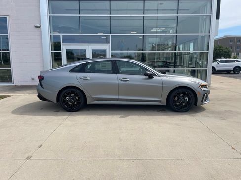 New 2026 Kia K5 GT-Line image 4