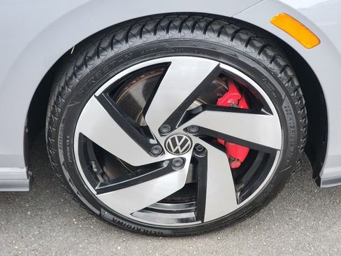 Used 2024 Volkswagen GTI S image 9