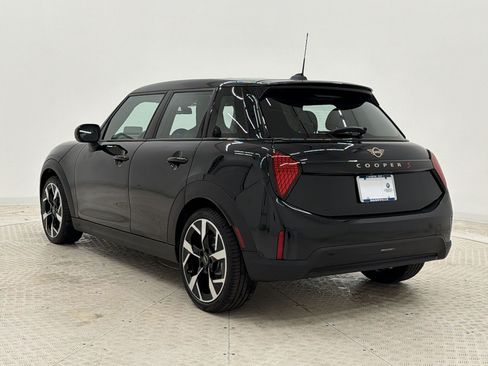 New 2026 MINI Cooper S FWD image 3
