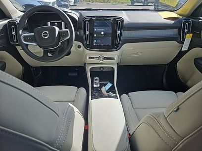 New 2025 Volvo XC40 B5 Plus w/ Protection Package Premier