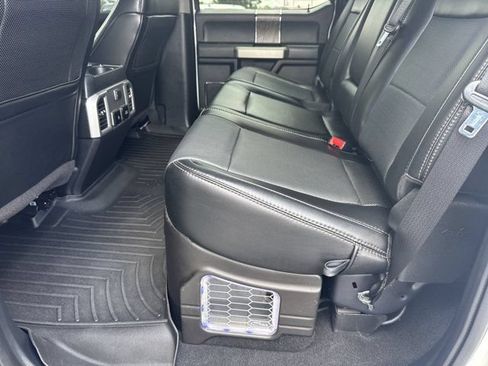 Used 2019 Ford F350 Lariat w/ Lariat Ultimate Package AWD/4WD image 21