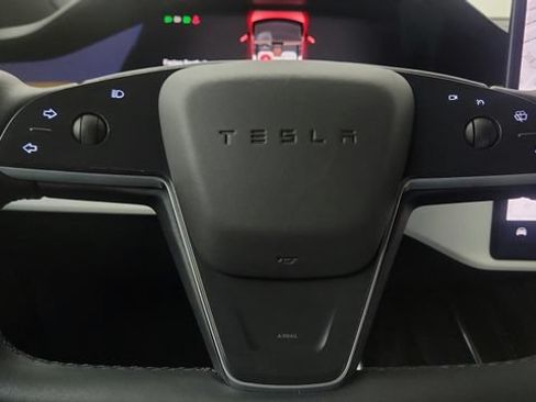 Used 2024 Tesla Model X AWD/4WD image 82
