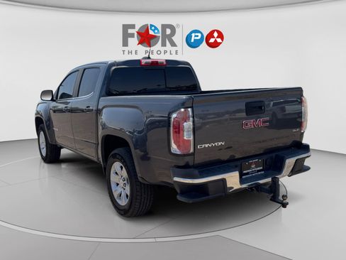 Used 2017 GMC Canyon SLE w/ SLE Convenience Package RWD image 3