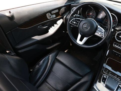 Used 2020 Mercedes-Benz GLC 300 image 39