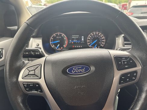 Used 2019 Ford Ranger XLT w/ Equipment Group 302A Luxury RWD image 14