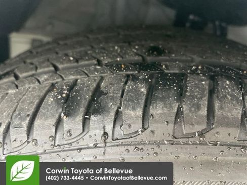 Used 2025 Toyota Corolla LE FWD image 28
