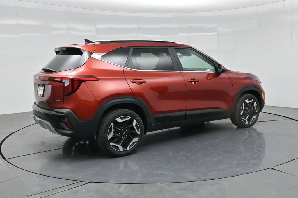 New 2026 Kia Seltos SX w/ SX Sunroof Package AWD/4WD image 10