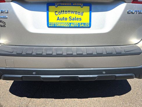 Used 2018 Subaru Outback 2.5i Limited image 33