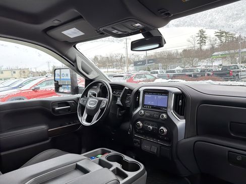 Used 2020 GMC Sierra 1500 Elevation image 16