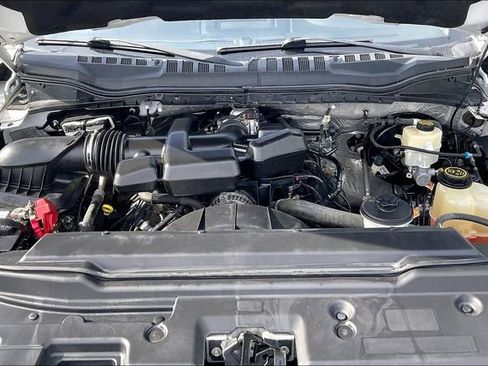 Used 2017 Ford F250 XLT w/ XLT Value Package AWD/4WD image 10
