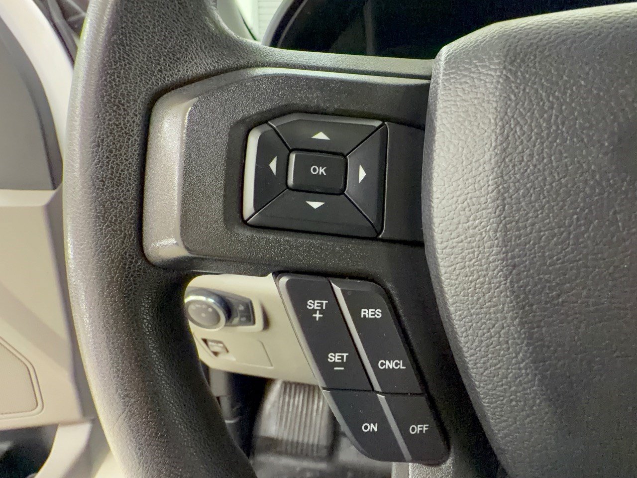 Used 2020 Ford F150 XL w/ Equipment Group 101A Mid RWD image 18