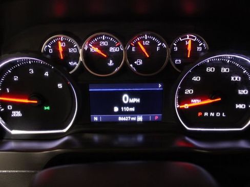 Used 2021 Chevrolet Silverado 2500 LTZ w/ LTZ Convenience Package image 35