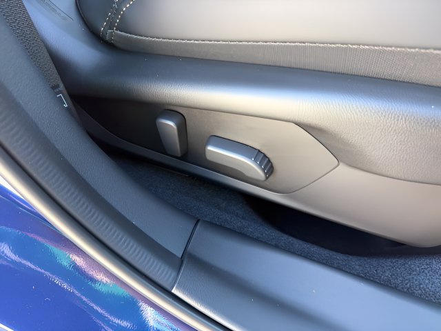 New 2026 Subaru Outback Limited AWD/4WD image 17