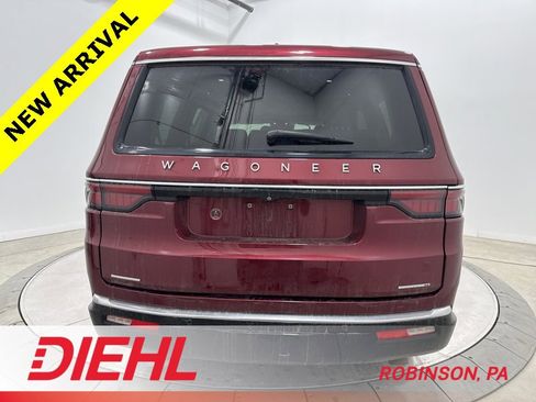 Used 2022 Jeep Wagoneer Series II w/ Convenience Group I image 6