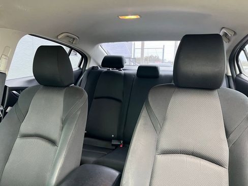 Used 2017 MAZDA MAZDA3 Sport image 24
