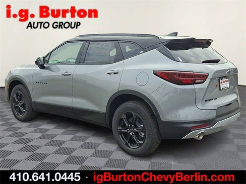 New 2026 Chevrolet Blazer LT w/ Convenience Package image 3