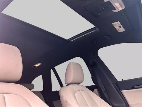 Used 2021 BMW X1 sDrive28i w/ Premium Package FWD image 17