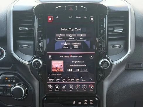 Used 2020 RAM 1500 Big Horn AWD/4WD image 23