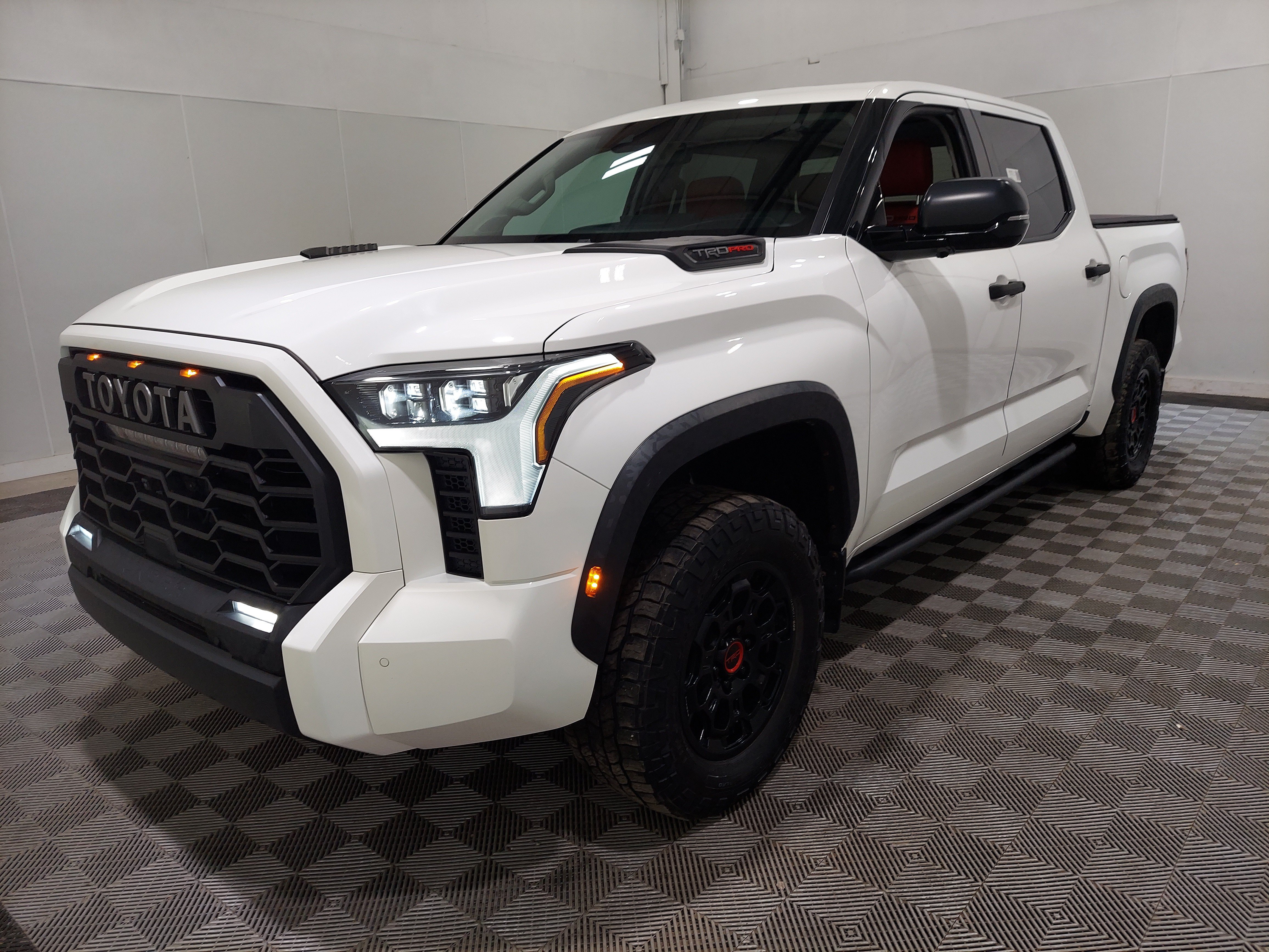 Used 2022 Toyota Tundra TRD Pro AWD/4WD image 1