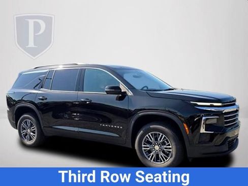 New 2026 Chevrolet Traverse LT w/ Driver Confidence Package FWD image 2